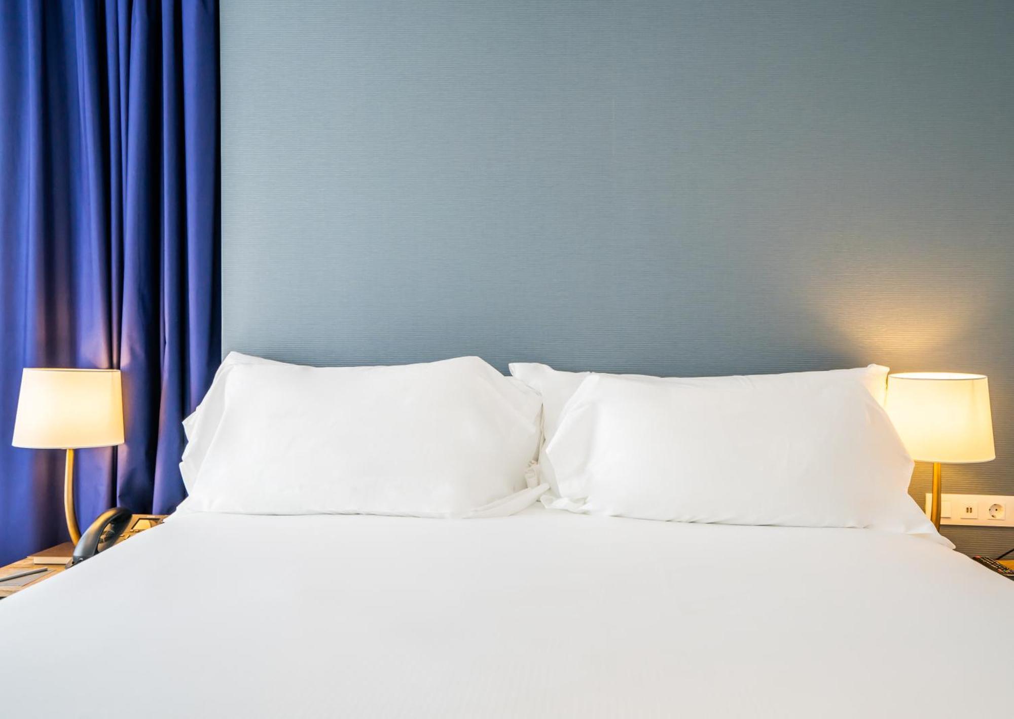 Abba Apartments Playa De Gros Сан Себастиан Екстериор снимка
