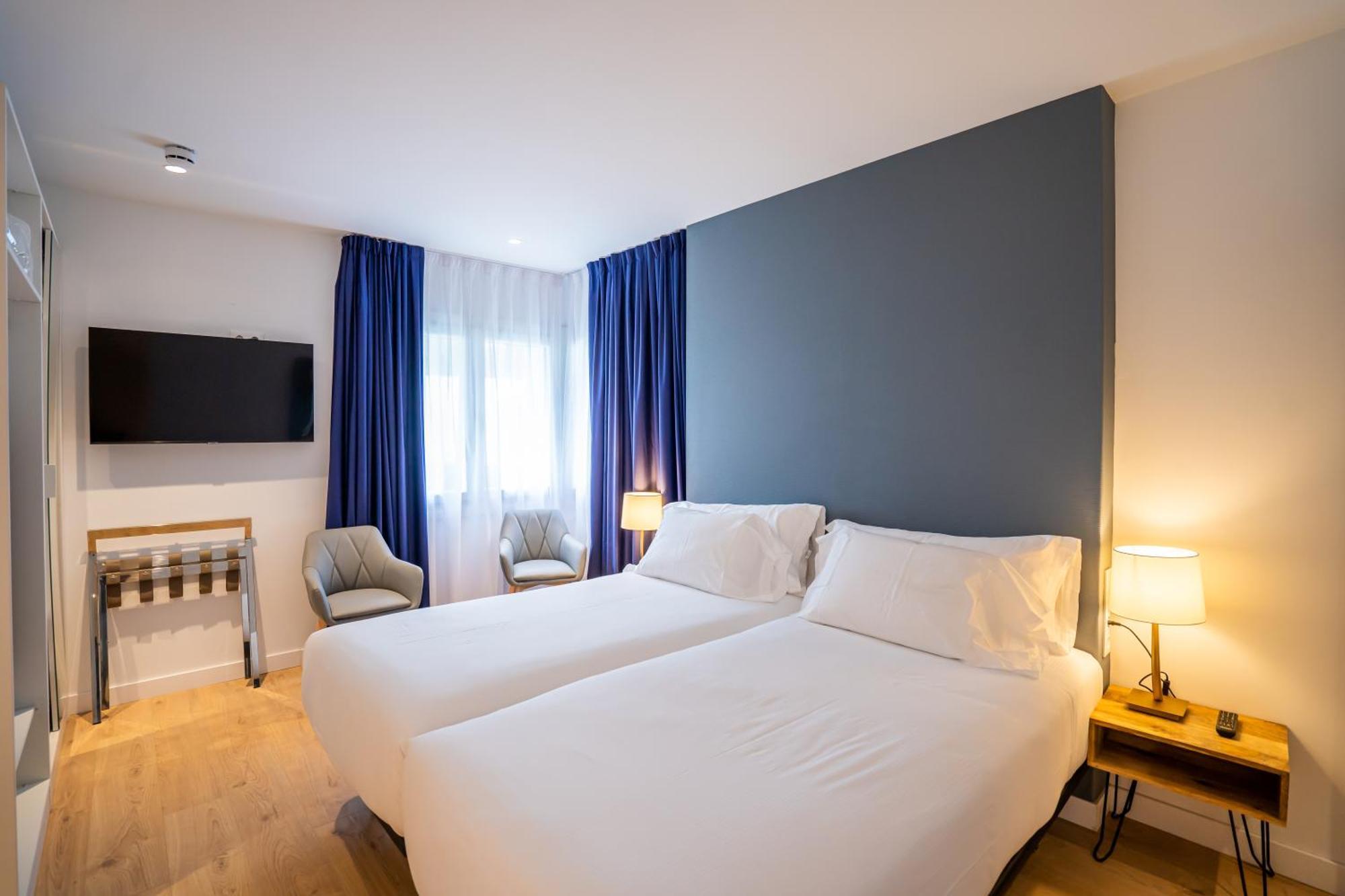 Abba Apartments Playa De Gros Сан Себастиан Екстериор снимка