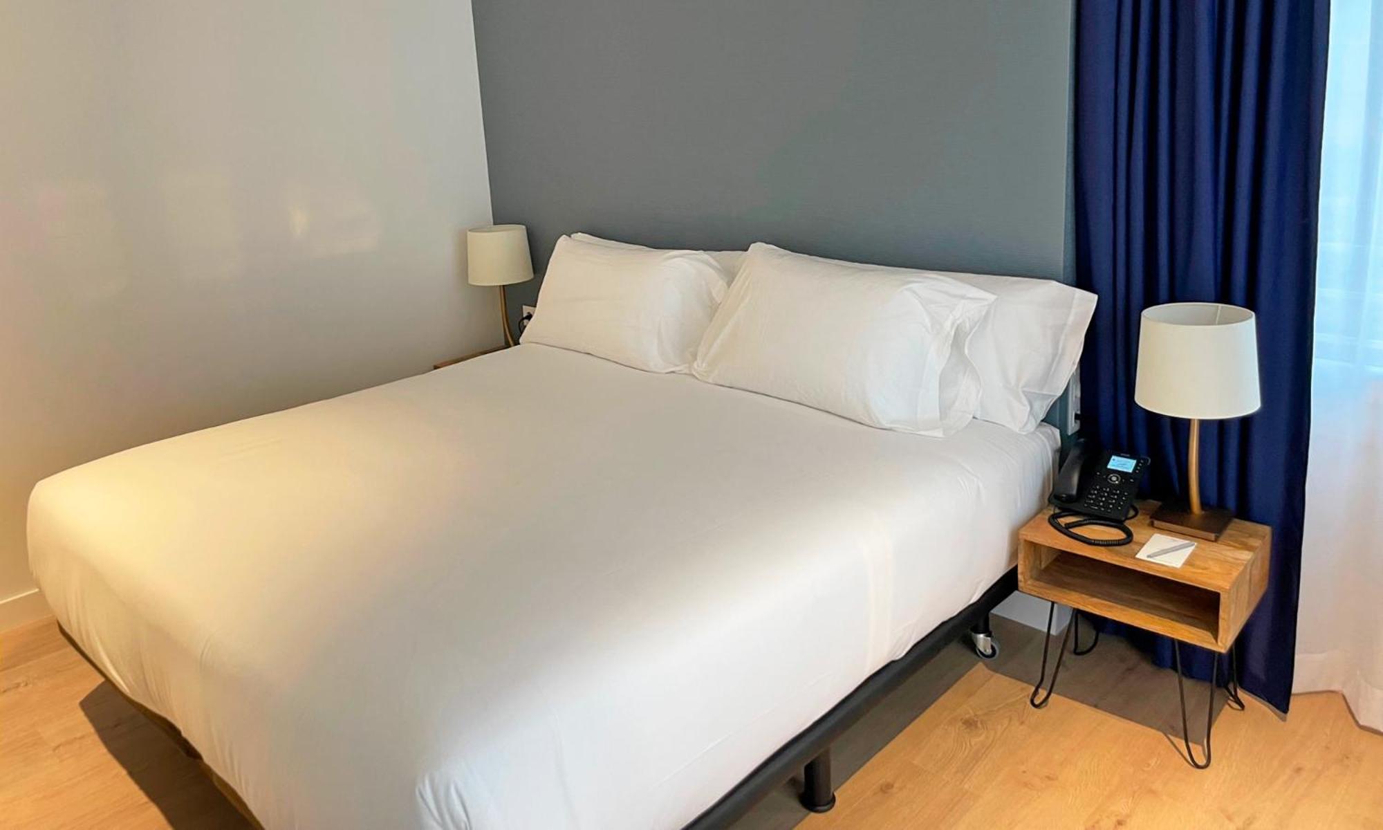 Abba Apartments Playa De Gros Сан Себастиан Екстериор снимка