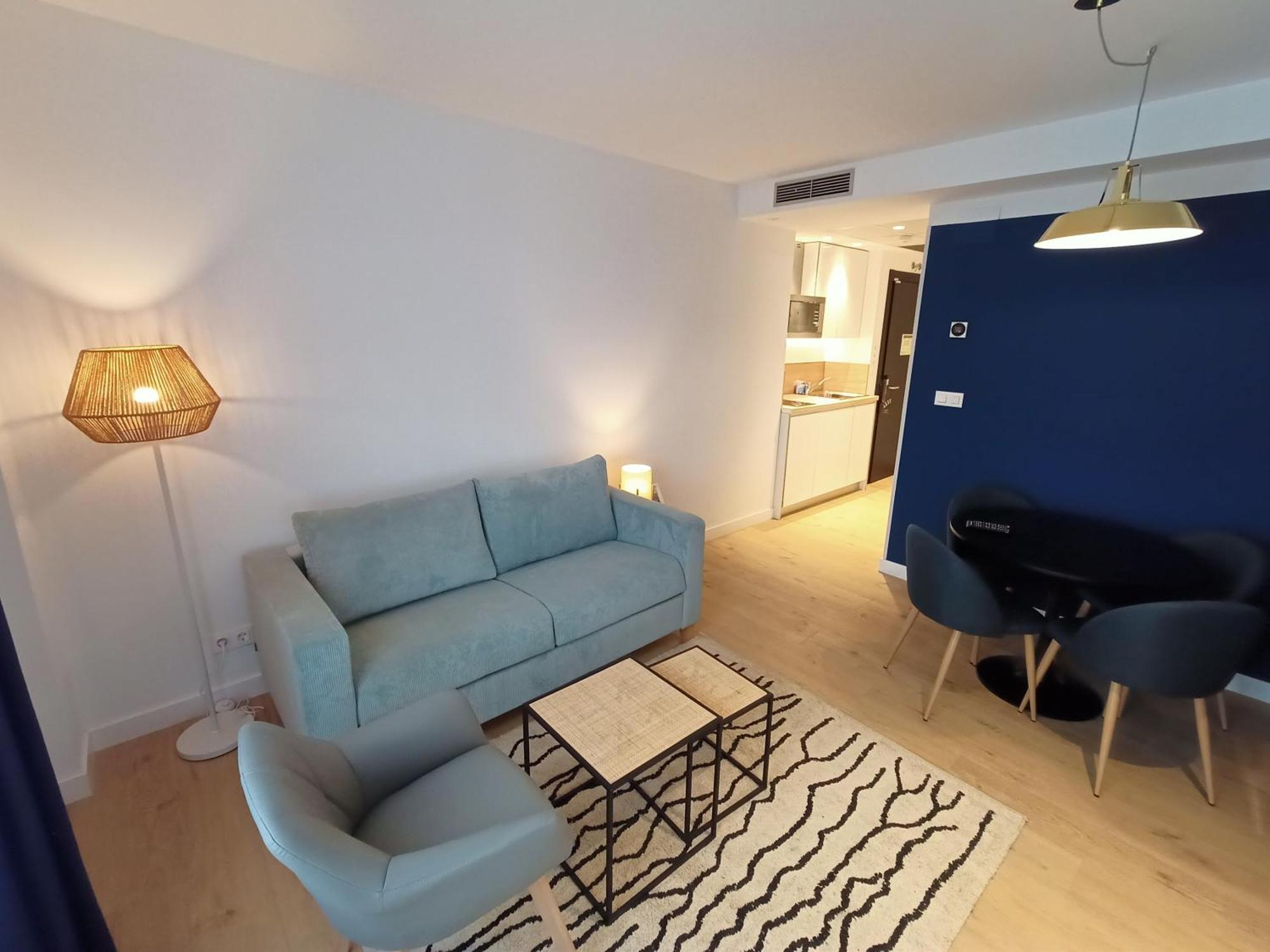 Abba Apartments Playa De Gros Сан Себастиан Екстериор снимка